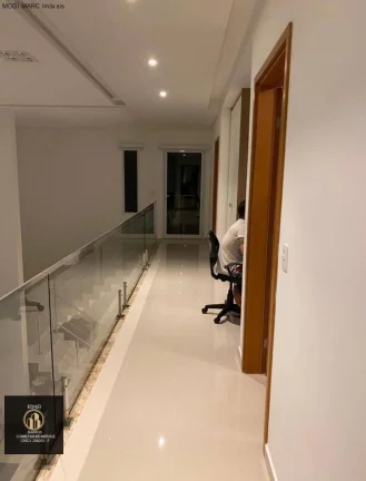Imagem Linda Casa em Condomínio Fechado - Bertioga - SP.