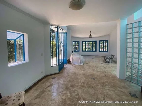 Imagem Casa com 5 dormitórios à venda, 375 m² por R$ - Granja Viana - Carapicuíba/SP