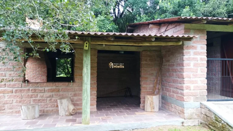 Imagem Sítio com 3 Dormitorio(s) localizado(a) no bairro Fiuza em Viamão / Rio Grande do Sul Ref.:57580877