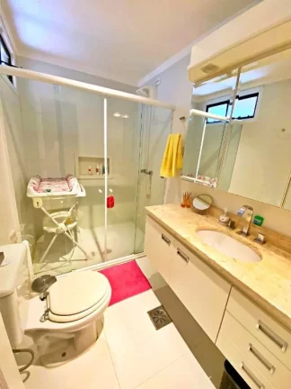 Imagem AMPLO APARTAMENTO COM 3 SUÍTES, MAIS O 4º DORMITÓRIO OPCIONAL, 2 VAGAS, VARANDA ESTENDIDA, NA REGIÃO NOBRE DA PITANGUEIRAS NO GUARUJÁ.