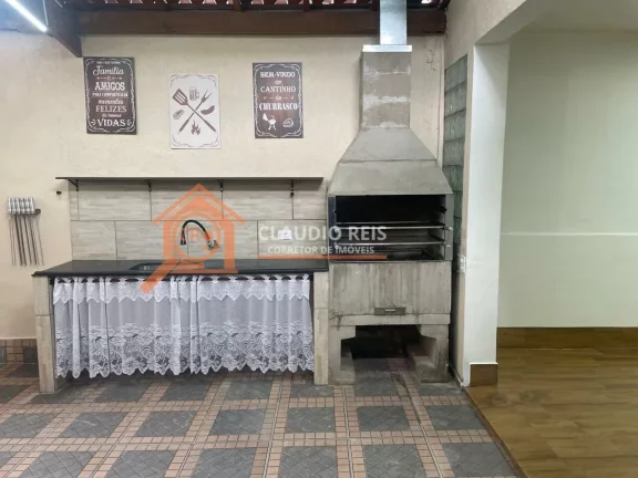 Imagem Casa com 3 Quartos à venda, 247m² - Campo Grande