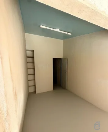 Imagem Loja para Aluguel, orla Praia do Francês, 4 ambientes, 3 wcs,140 m2, ótimo local