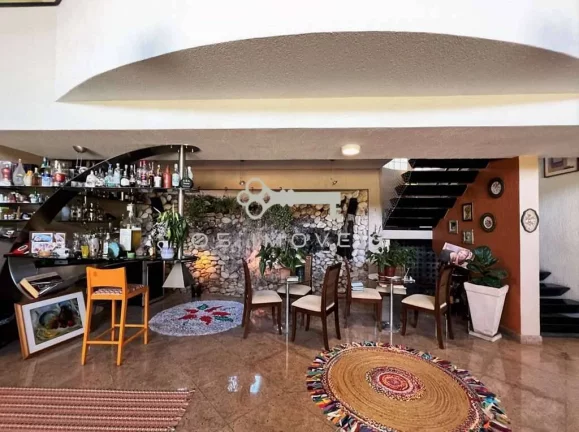 Imagem Cond Jardim Mediterrâneo - Mansão 5 suítes em lote de 3.782m²