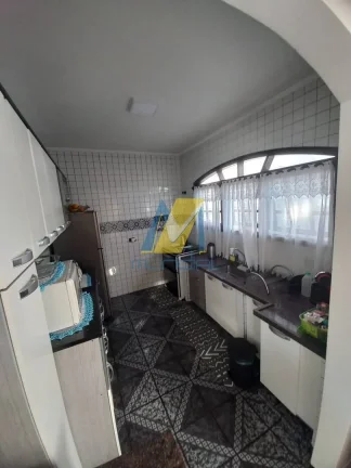 Imagem Morar e empreender no mesmo endereço, em localização estratégica.