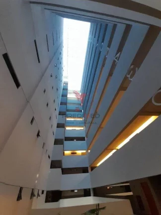 Imagem Vende-se apartamento pronto para morar, em Cabo Branco melhor localização de João Pessoa