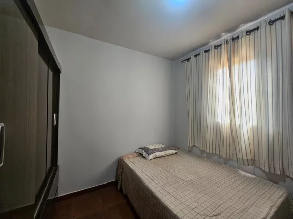 Imagem Casa tipo para venda em Jardim Bonsucesso com 2 quartos, 119m2