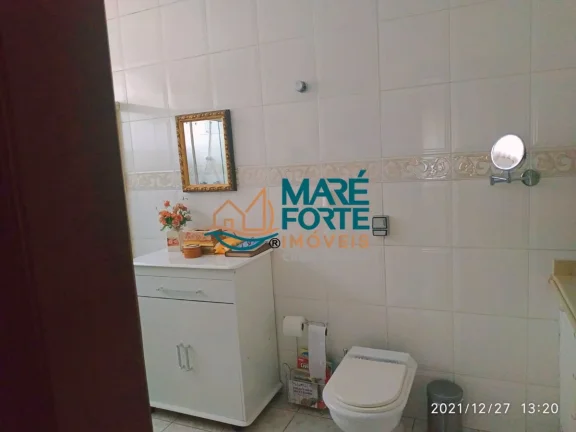 Imagem ((OPORTUNIDADE)) *LINDA CASA COM 05 DORMITORIOS EM TAUBATÉ* - ACEITA PERMUTA POR IMÓVEL EM UBATUBA.