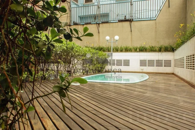 Imagem Apartamento em Higienópolis com 3 quartos (2 suítes) e 3 vagas, 196m²