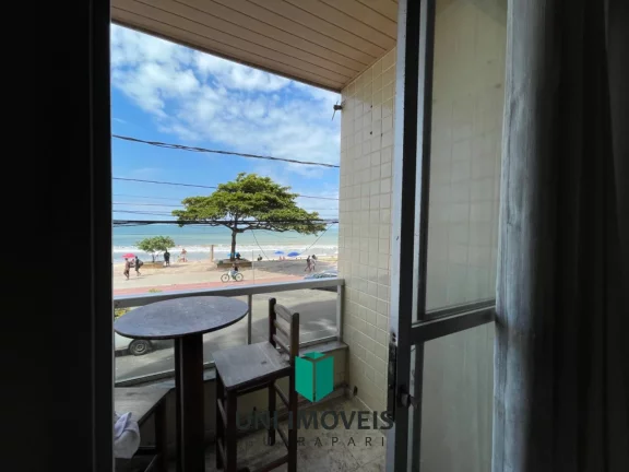 Imagem Apartamento Beira Mar a venda na Praia do Morro 140m², 5 quartos/3 suítes, excelente investimento.
