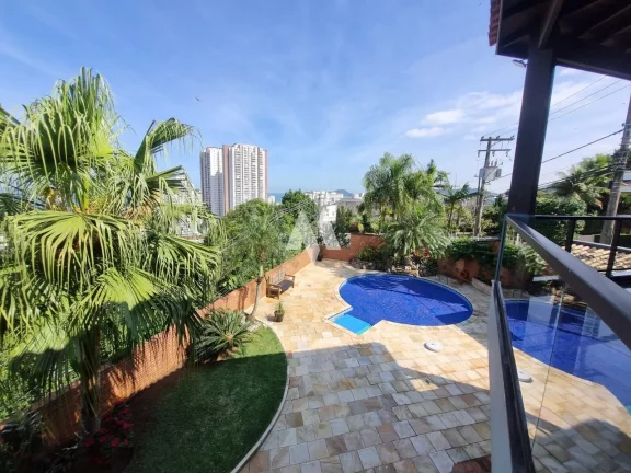 Imagem Casa alto padrão - Morro Santa Terezinha
