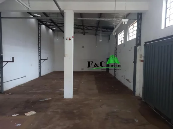 Imagem Casa Comercial para Venda em Limeira, JARDIM LAGO AZUL, 2 dormitórios, 2 banheiros, 2 vagas