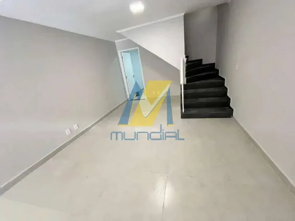 Imagem Sobrado à venda com 3 dormitórios (1 suíte)