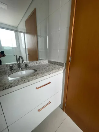 Imagem Apartamento Maravilhoso 2 Dormitorios sendo 2 Suites com 2 Vagas de Garagem