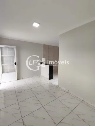 Imagem Casa à venda em Campo Grande-MS, no bairro Jardim Noroeste. Com 2 quartos, 1 suíte, sala, 2 vagas de garagem e 66,00 m² de área. Aproveite!