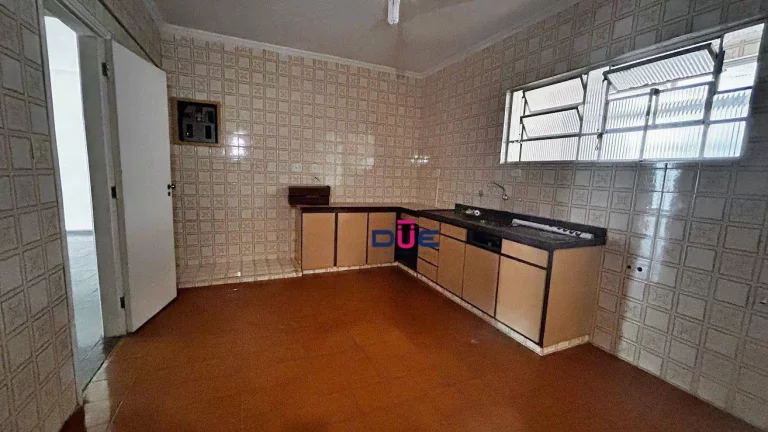 Imagem Apartamento com 3 dormitórios à venda, 140 m² por R$ 840.000,00 - Ponta da Praia - Santos/SP