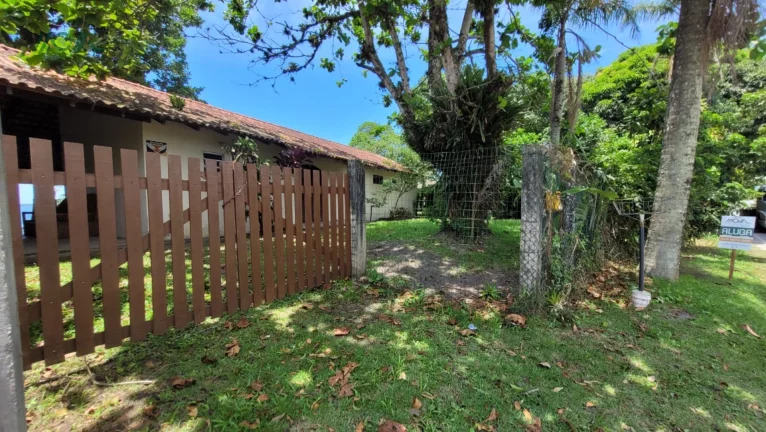 Imagem Locação mensal em Itapoá, Casa frente mar, vista para Baia da Babitonga