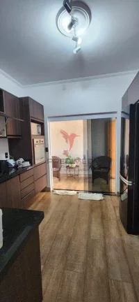 Imagem Casa Mobiliada de 4 Quartos, Piscina Churrasqueira, garagem para 4 Carros,Parq das árvores