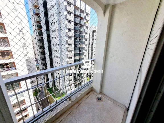 Imagem PITANGUEIRAS- LOCAL NOBRE , AMPLO APARTAMENTO , SACADA , GARAGEM NO PRÉDIO.