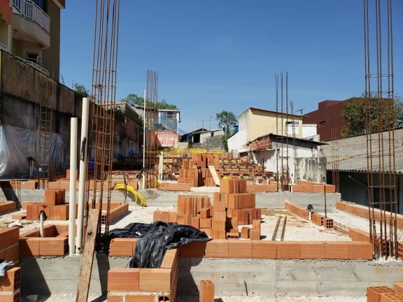 Imagem Sobrado-Padrao-para-Venda-em-Vila-Curuca-Santo-Andre-SP