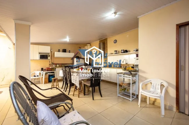 Imagem Quadra 37 conjunto B Casa 4 Quartos 1 Suíte 3 Vagas 200m² Armários planejados