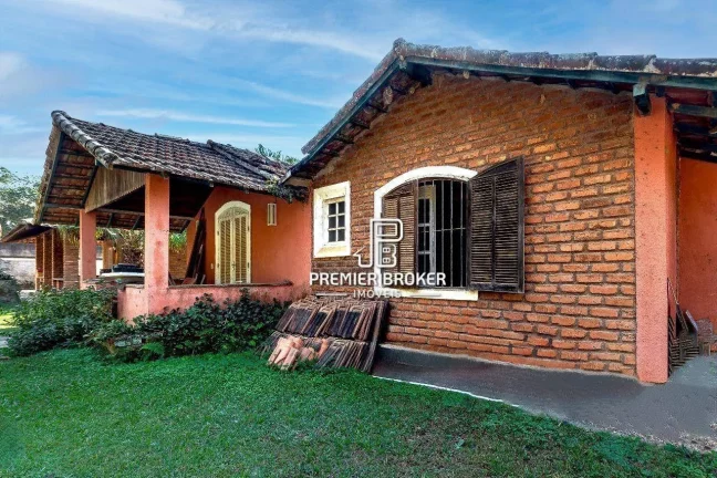 Imagem Casa à venda, 400 m² por R$ 880.000,00 - Córrego das Pedras - Teresópolis/RJ