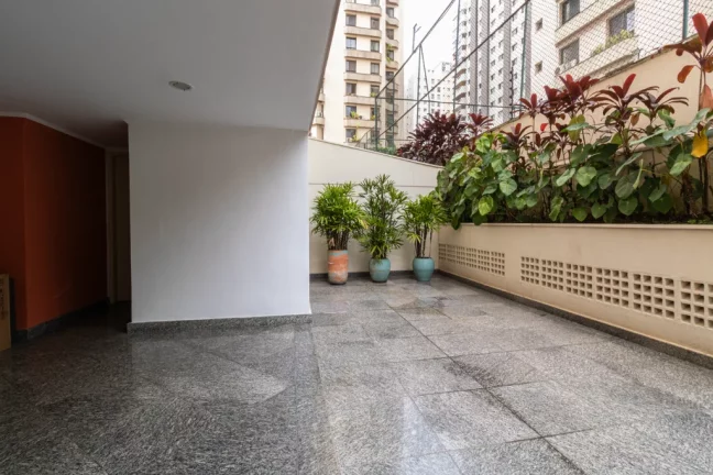 Imagem Apartamento com 2 Quartos à Venda, 53 m² em Moema - São Paulo