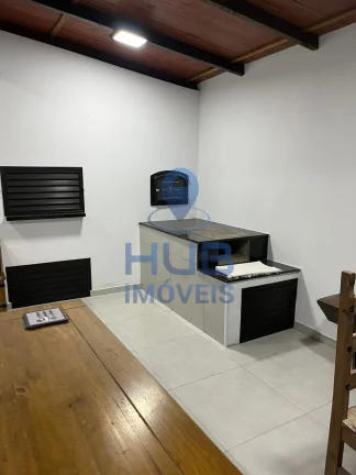 Imagem Com 250m2, Área total de 75.000m2 em Tijucas/SC