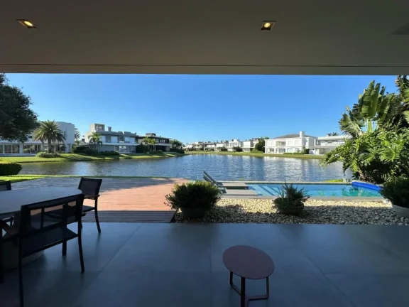 Imagem Casa em Condominio 5 Dormitórios - Bairro xangri-la