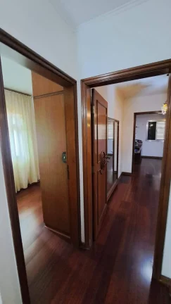 Imagem Sobrado à Venda no Anália Franco| 5 Dormitórios | 2 Suítes