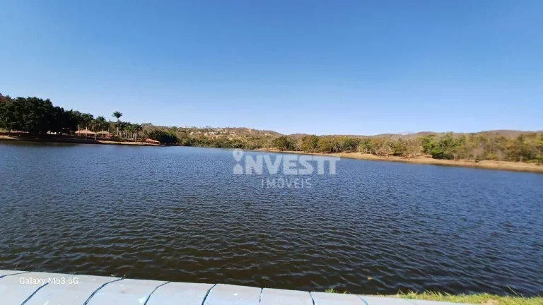 Imagem Terreno à venda no Centro de Hidrolândia/GO