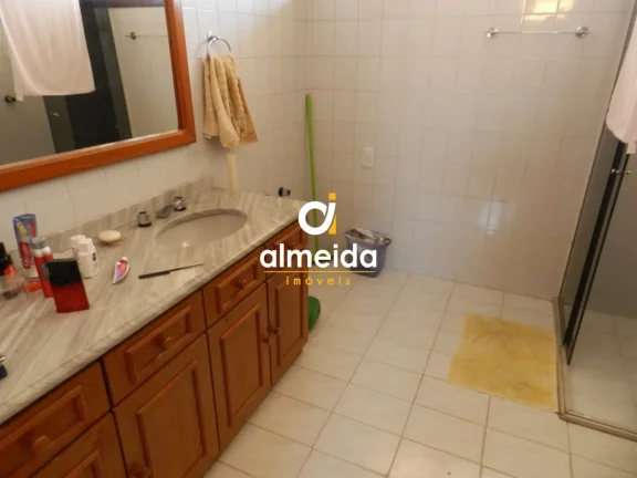 Imagem CASA 4 DORMITÓRIOS