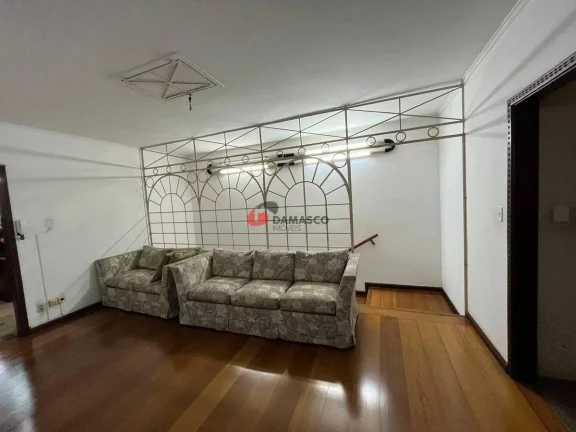 Imagem Sobrado à venda 3 Quartos, 3 Suites, 4 Vagas, 355M², Osvaldo Cruz, São Caetano do Sul - SP