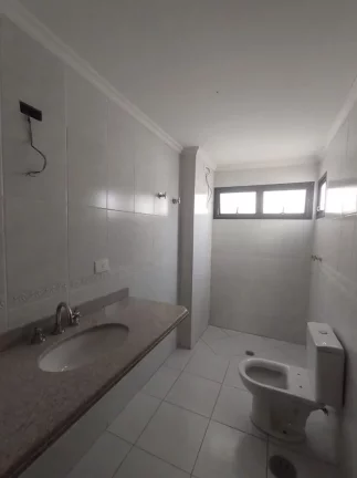 Imagem Apartamento a venda com 136 m² na região central de Piracicaba, sala para 3 ambientes com sacada, ...