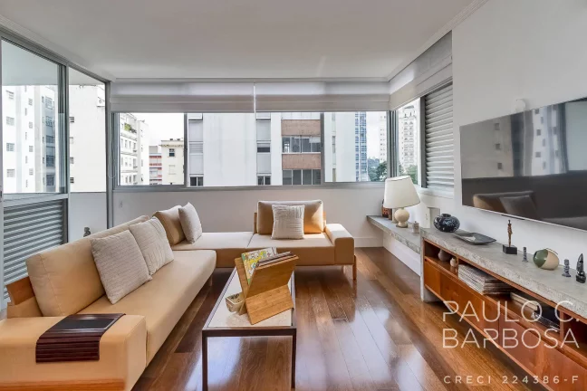Higienópolis Venda - 3 Dormitórios (2 Suítes) - 2 Vagas - Mobiliado - 270m²