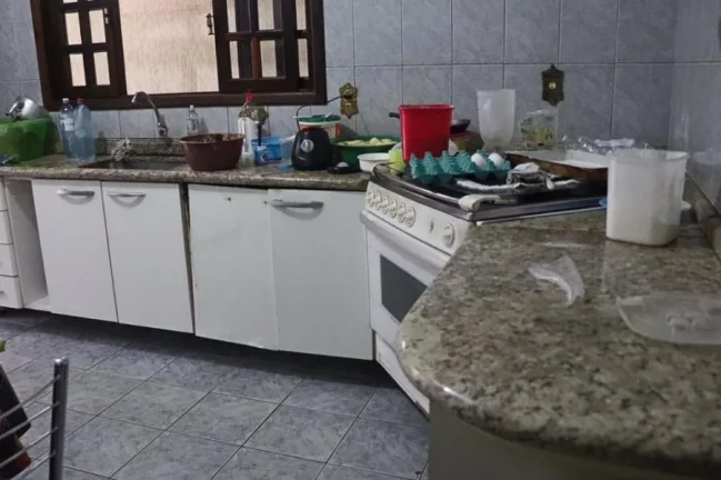 Imagem Sobrado para Venda por R$550.000,00 com 500m², 3 dormitórios, 1 suite e 2 vagas - Vila nova curuçá , São paulo / SP - Cód. BDI26065