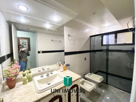 Imagem Apartamento de frente para o mar 03 quartos, 02 suítes, localização privilegiada - Guarapari - ES