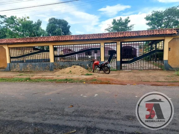 Imagem Casa a venda em excelente localização