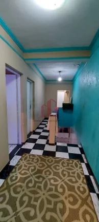 Imagem Imperdível oportunidade: Casa à venda em Franco da Rocha-SP, Centro. 3 quartos, 1 suíte, 1 sala, 2 vagas, 166,30m².