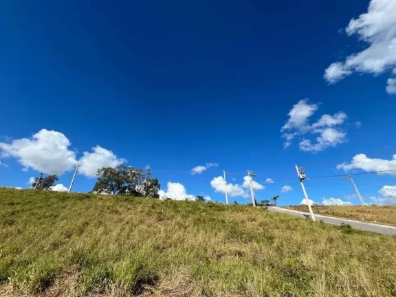 Imagem Lote de Esquina à Venda no Terras Altas — Acesso por Duas Ruas, Ideal para Construção ou Investimento