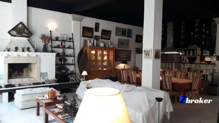 Imagem Antiga Fábrica - Casa Residencial e ou Comercial - Perto da USP - Investimento