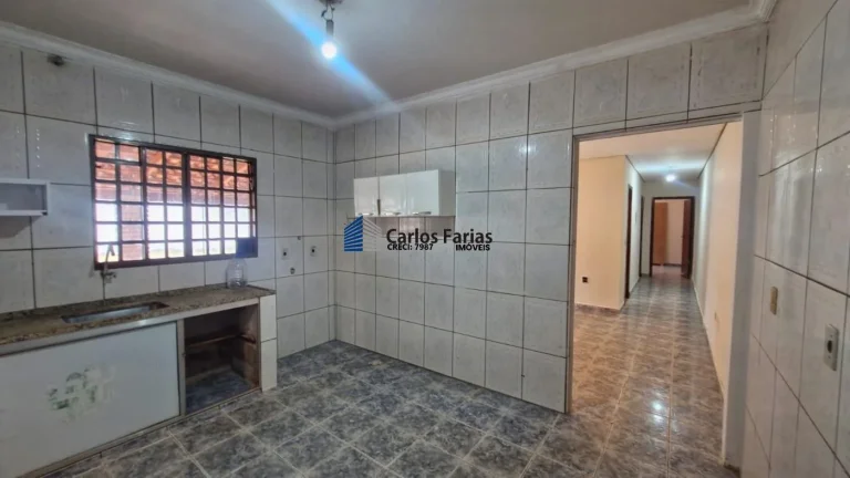 Imagem Casa em Condomínio para Venda em Brasília, Setor Habitacional Tororó (Jardim Botânico), 3 dormitórios, 1 suíte, 2 banheiros, 2 vagas