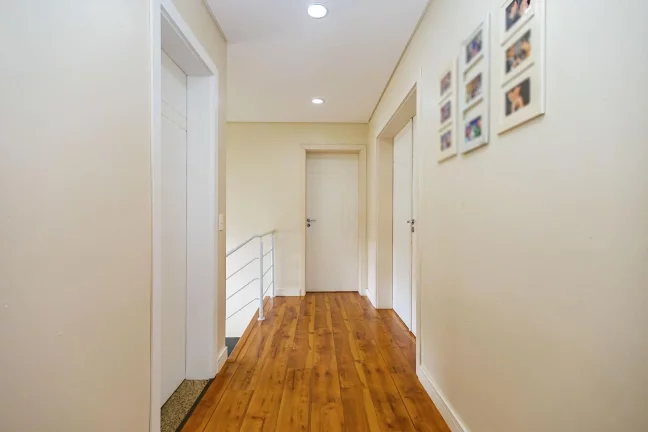 Imagem Casa 4 quartos em condomínio no São Bráz Curitiba