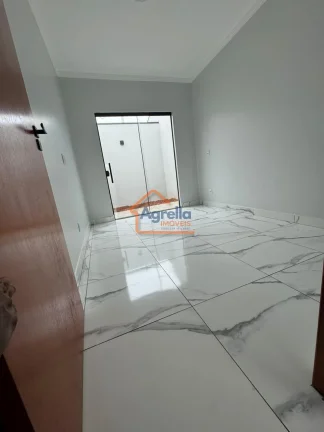 Imagem Casa à venda no bairro Jardim Regina - Mogi Mirim/SP