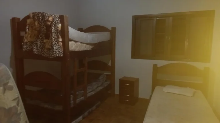 Imagem Casa para Venda em Itanhaém, Jardim Regina, 3 dormitórios, 1 suíte, 2 banheiros, 4 vagas