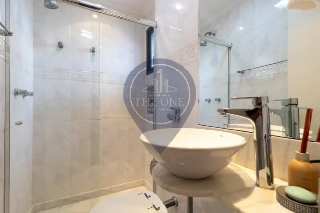Imagem Imperdível apartamento de luxo com 4 suítes e 4 vagas no Bosque da Saúde, São Paulo-SP!