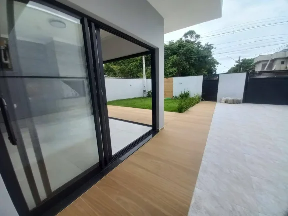 Imagem Casa com fino acabamento no Residencial São Luís em Peruíbe!!!