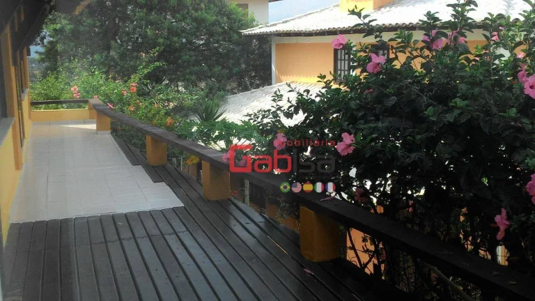 Imagem Casa com 5 dormitórios à venda, 345 m² por R$ 1.900.000,00 - Geribá - Armação dos Búzios/RJ