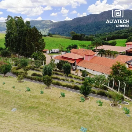 Imagem Casa com 3 Quartos à Venda, 360 m² em Zona Rural - Andradas