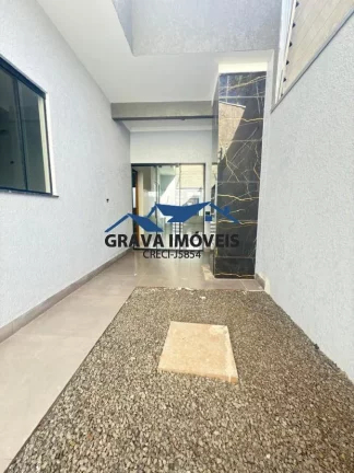 Imagem Alto Padrão para Venda em Sarandi, JARDIM VERÃO, 3 dormitórios, 1 suíte, 2 banheiros, 2 vagas