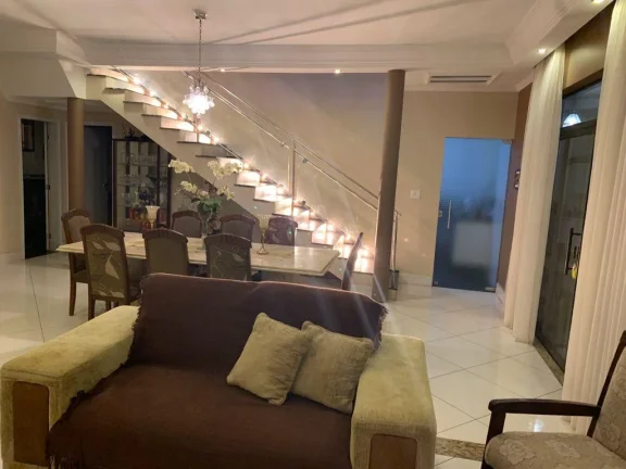 Imagem LUXO, LAZER E SEGURANÇA TOTAL: CASA COMPLETA COM PISCINA POR R$ 1.3 MILHÃO!